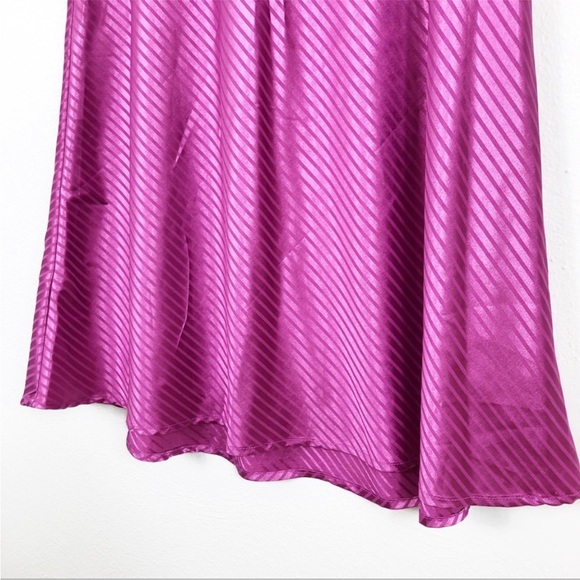 Code X Mode Metallic Striped Elastic Waist Midi Skirt - Picture 3 of 8